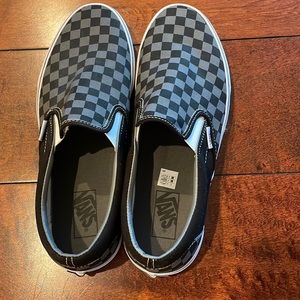 Mens checkered (grey and black) Vans.